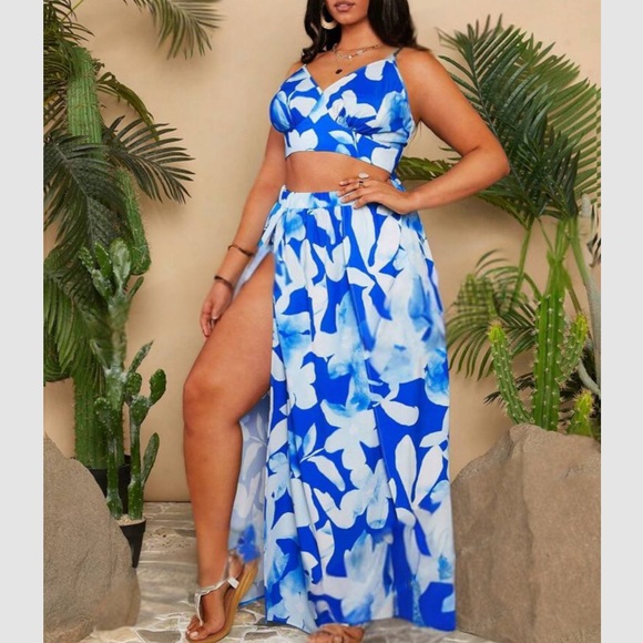 Boho blue tie dye crop top and slit thigh maxi skirt set - Picture 11 of 14